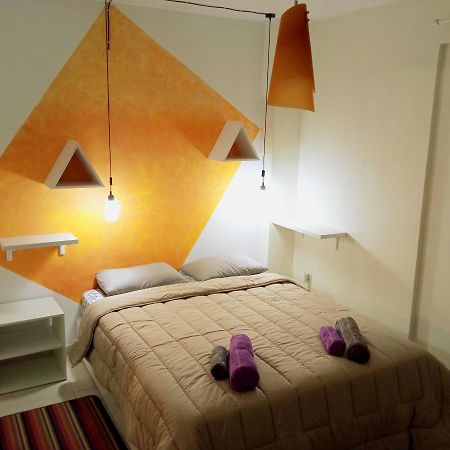 Sunny Street Apartment Tesalonika Bagian luar foto
